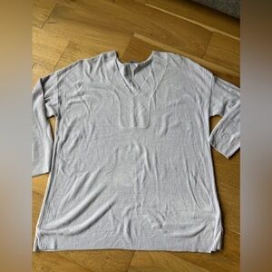 Barefoot dreams lounge sweater or nightgown